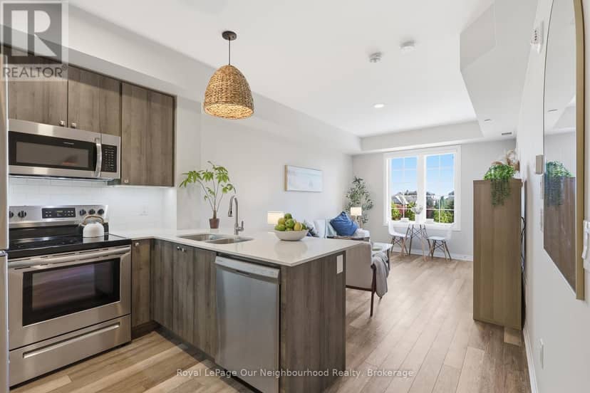 312 - 65 Shipway Avenue — photo 4 of 23