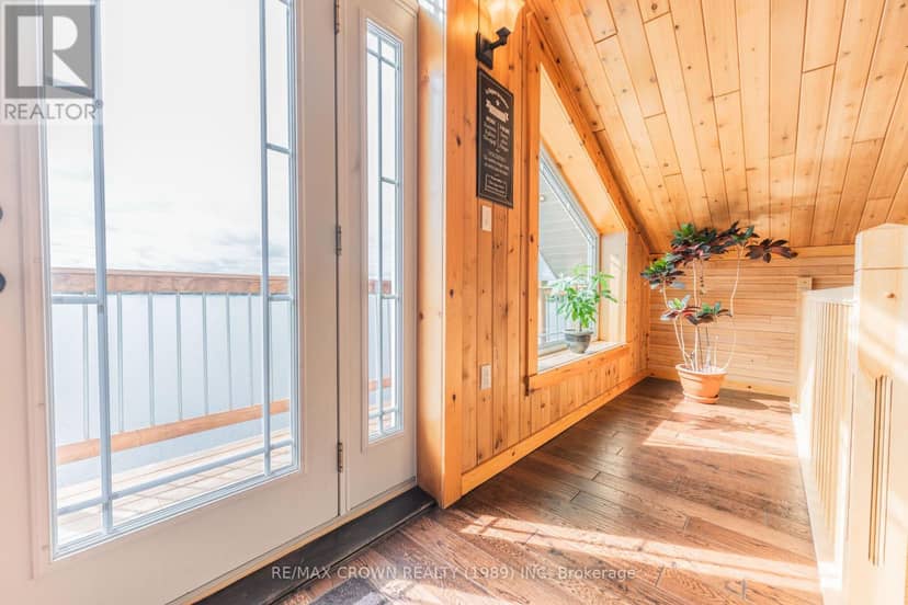 Moonbeam - 205 Lefebvre Peninsula Road — photo 25 of 40