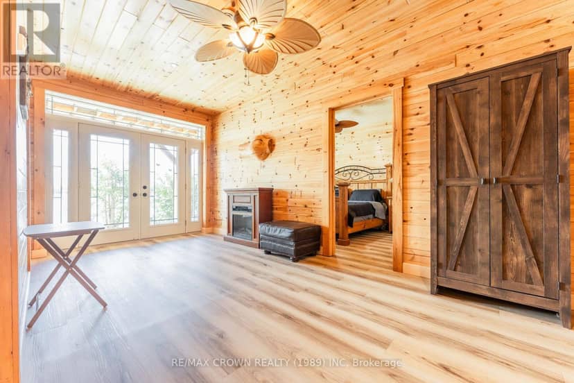 Moonbeam - 205 Lefebvre Peninsula Road — photo 37 of 40