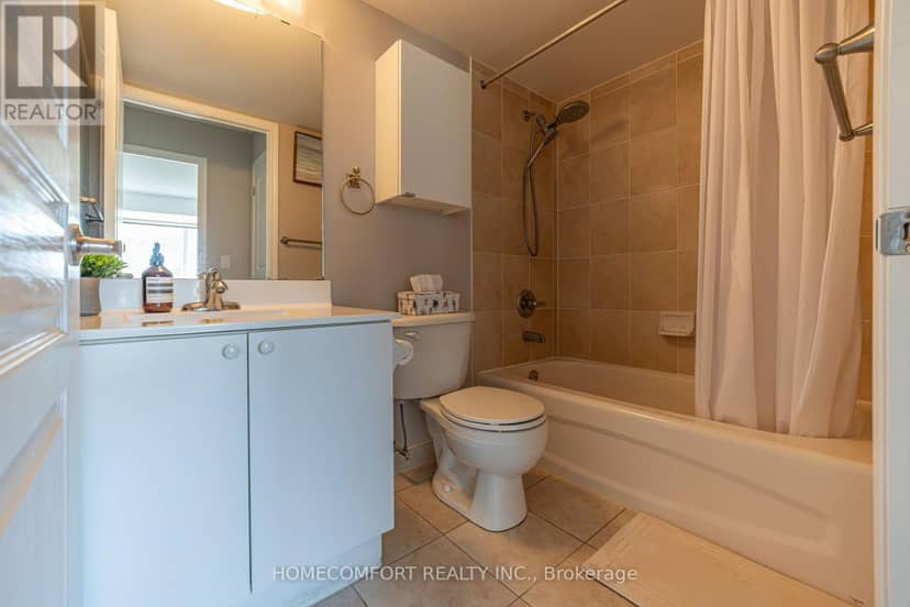 517 - 55 South Town Centre Boulevard — photo 17 of 25