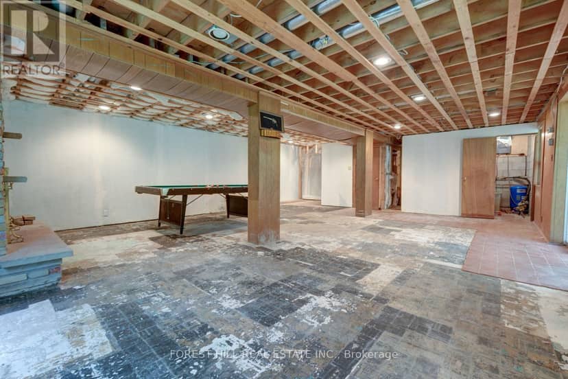 49 Leslie Street — photo 30 of 40