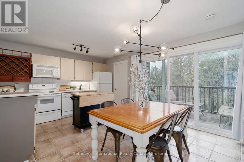 214 - 214 Escarpment Crescent — photo 3 of 29