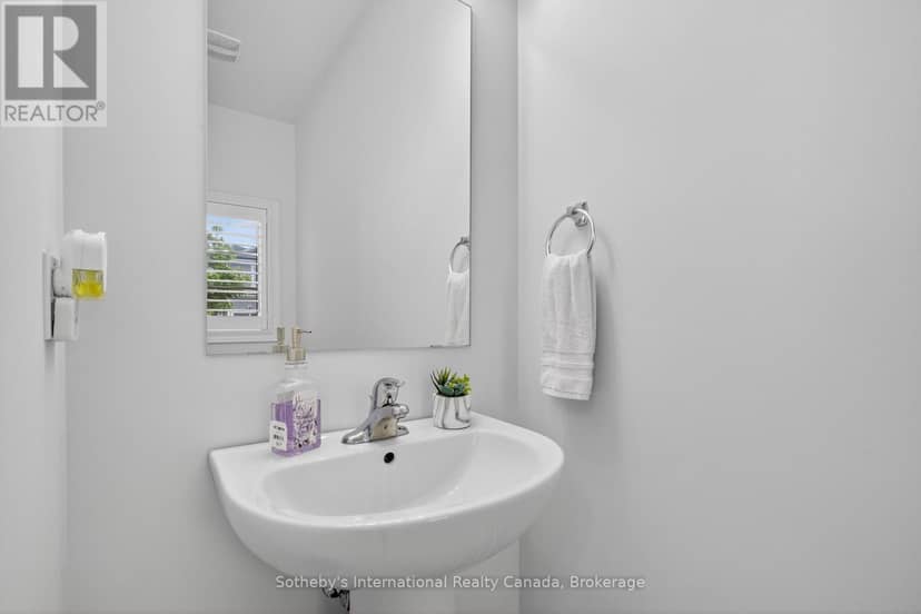 5 Middleton Drive — photo 17 of 32