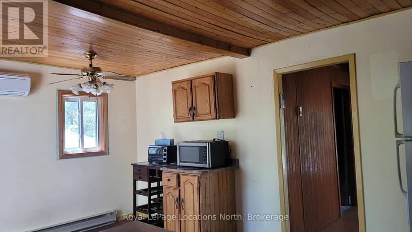 25 Balmoral Avenue — photo 11 of 30