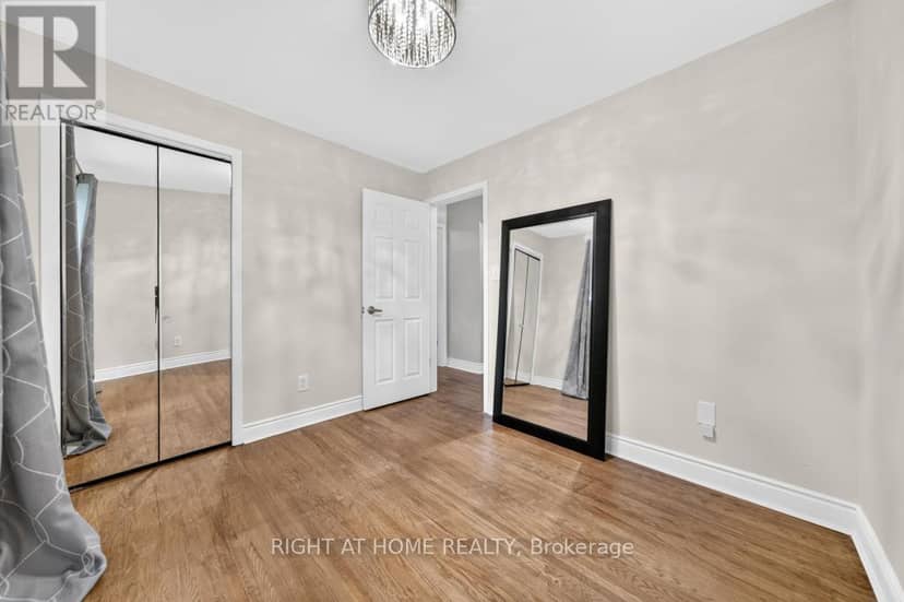 662 Montego Crescent — photo 21 of 40