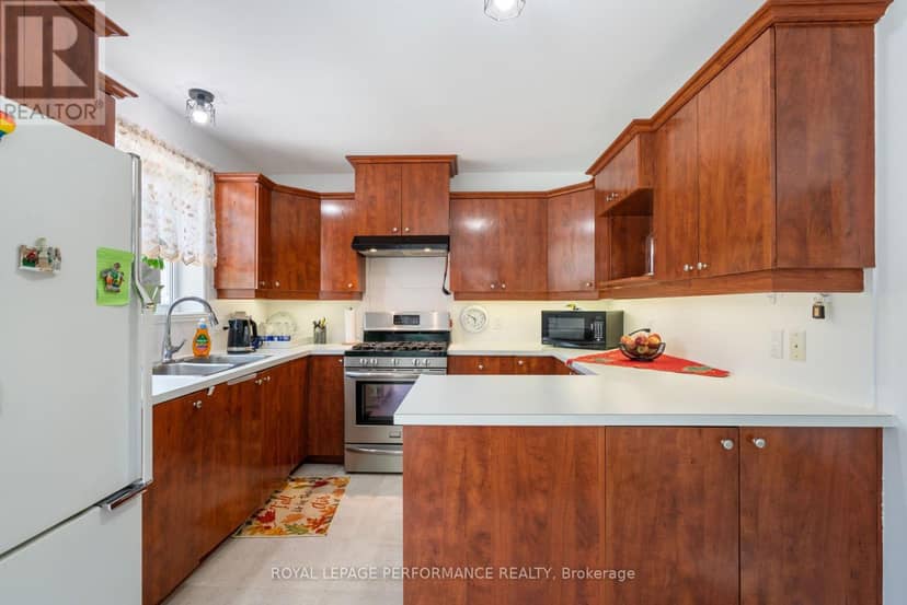6123 Macbain Street — photo 7 of 30