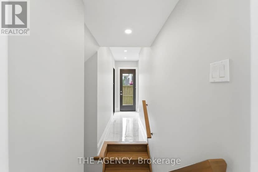 308 Appleby Line — photo 17 of 40