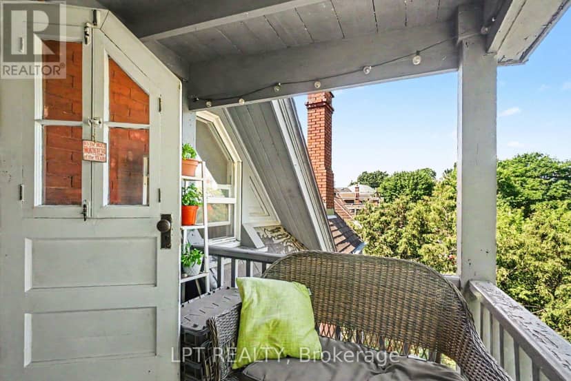 475 Maclaren Street — photo 12 of 40