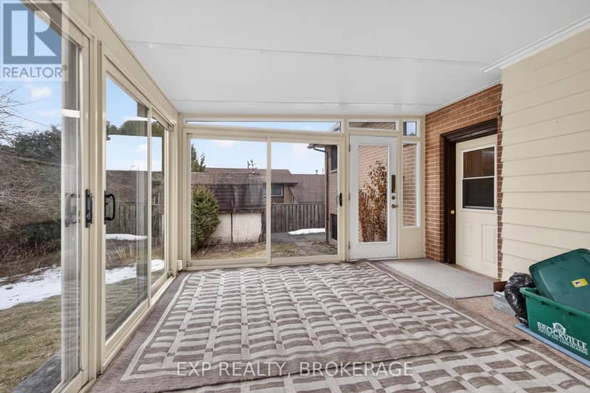 19 Convay Crescent — photo 26 of 40