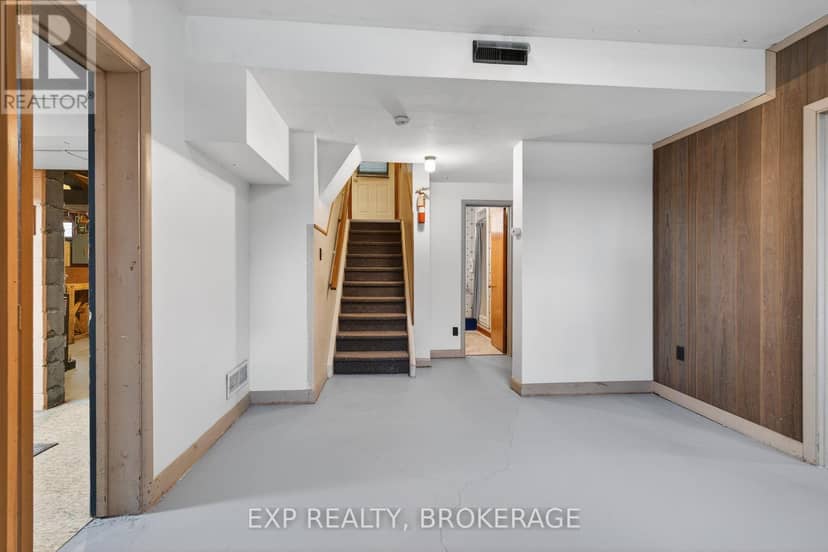 19 Convay Crescent — photo 28 of 40