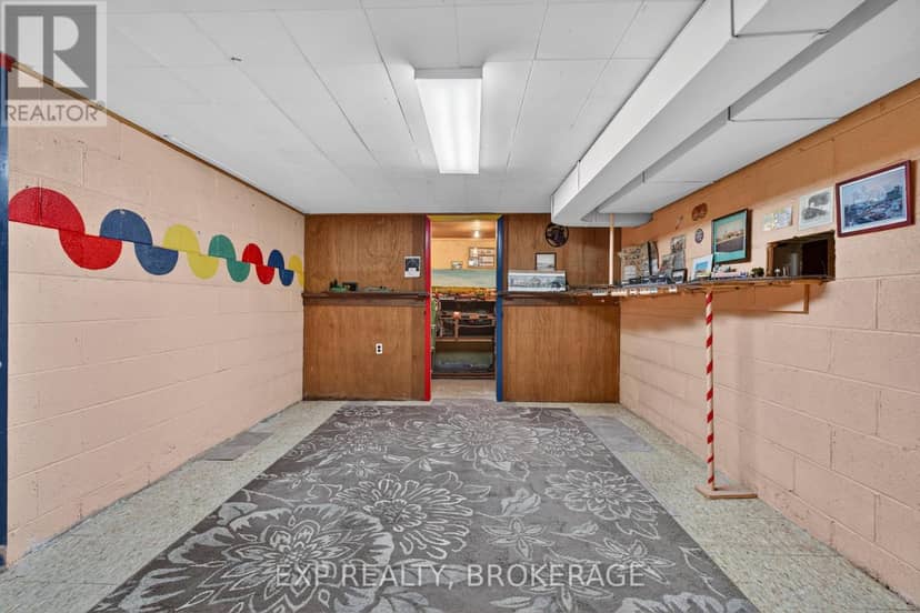 19 Convay Crescent — photo 33 of 40