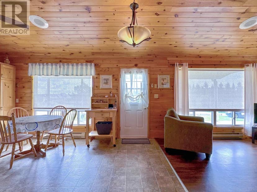 115 Ray Way Road, North Rustico, photo 2