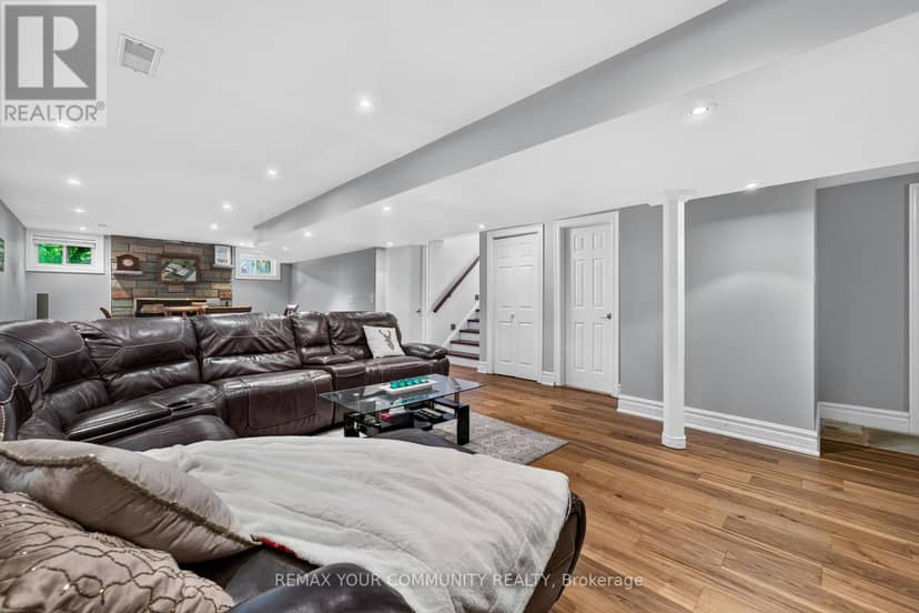 44 Pineridge Drive — photo 32 of 40