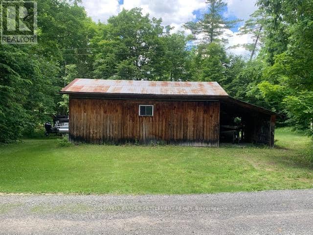 306 Hanna Road, Tay Valley