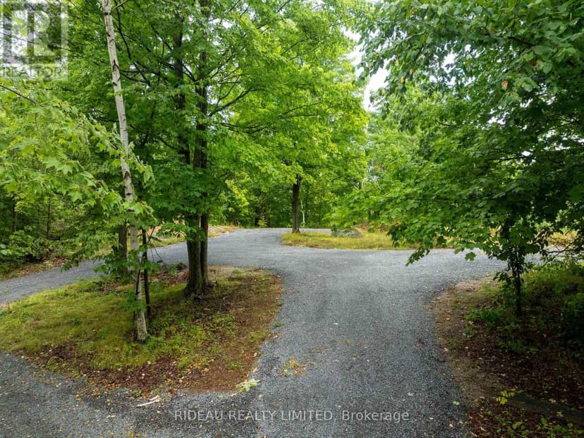 534 Oak Bluffs Road, Frontenac, photo 4