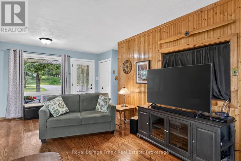 138 Emily Park Road — photo 7 of 40