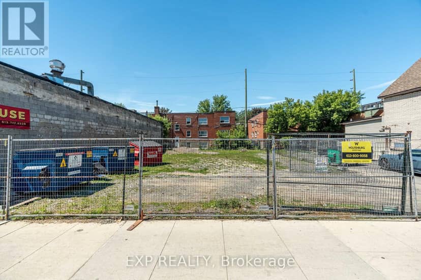 81 Montreal Road — photo 4 of 7