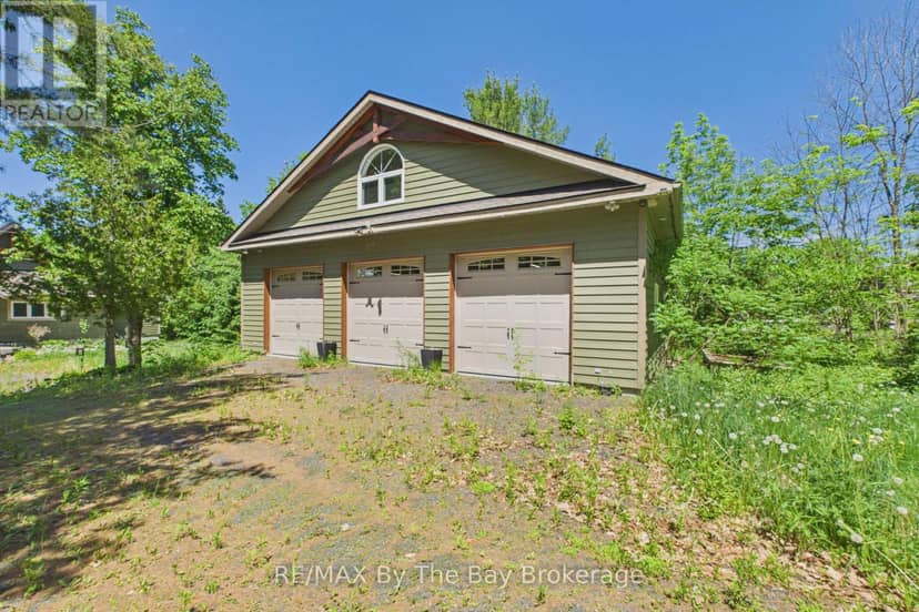 61 McKellar Lake Road — photo 31 of 40