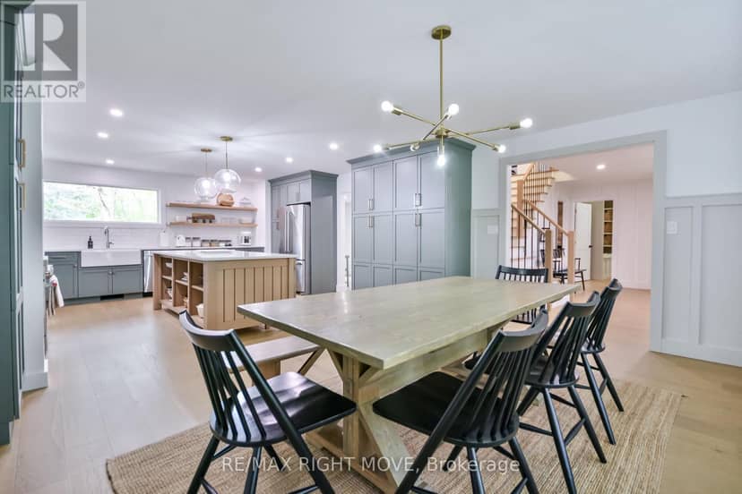 407 Bay Street — photo 15 of 40