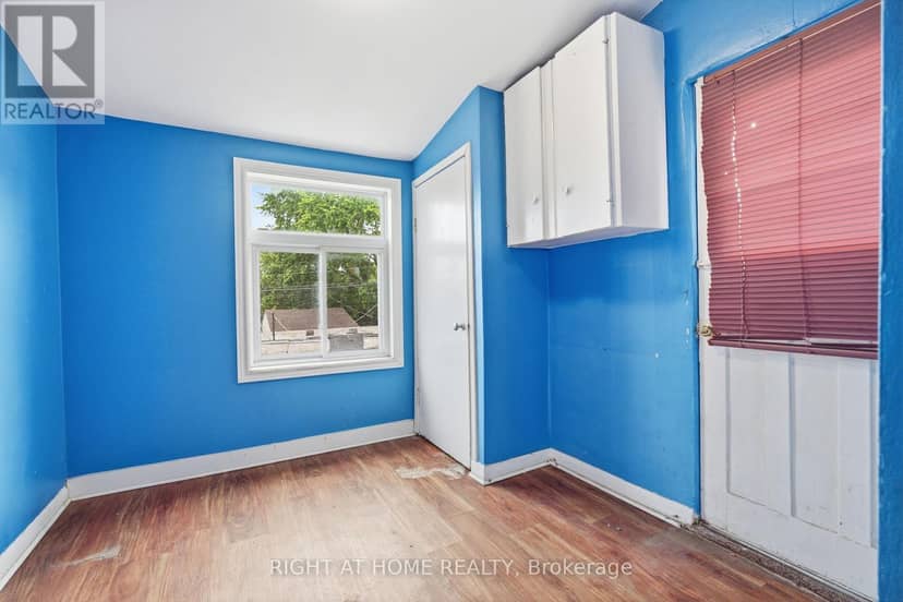 502 Salem Avenue N — photo 30 of 40