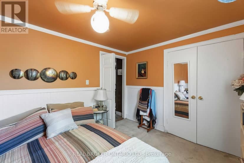42 Price Avenue — photo 33 of 40
