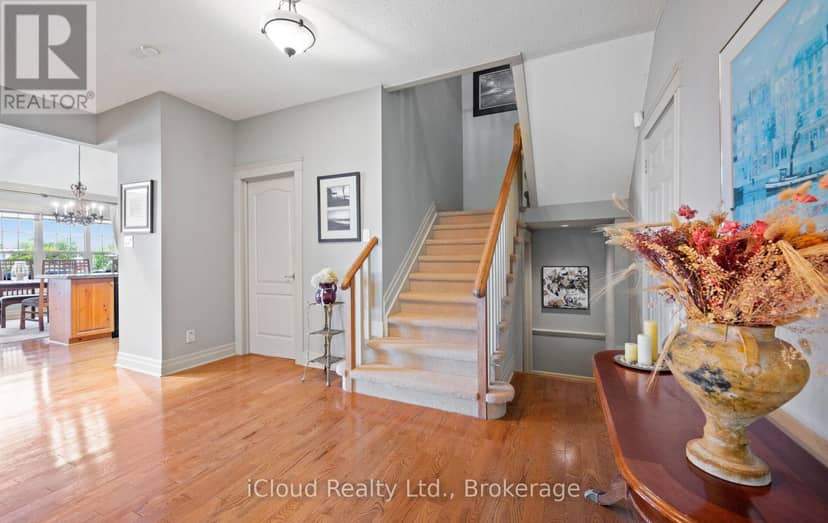 104 Wycliffe Cove — photo 10 of 40