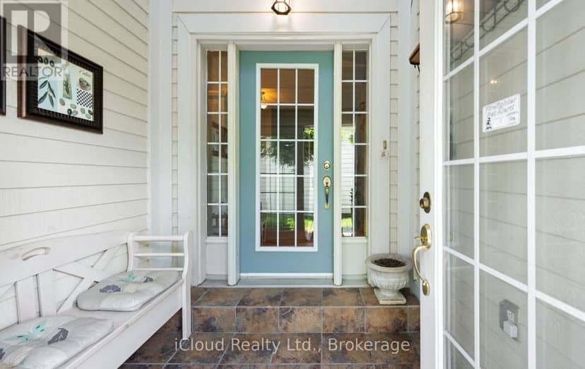 104 Wycliffe Cove — photo 8 of 40