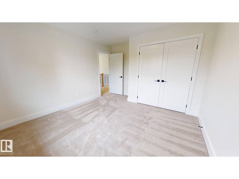 4710 49 ST — photo 16 of 32