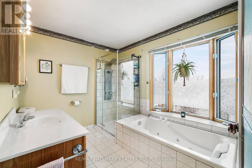 477 Duvernay Drive — photo 23 of 29