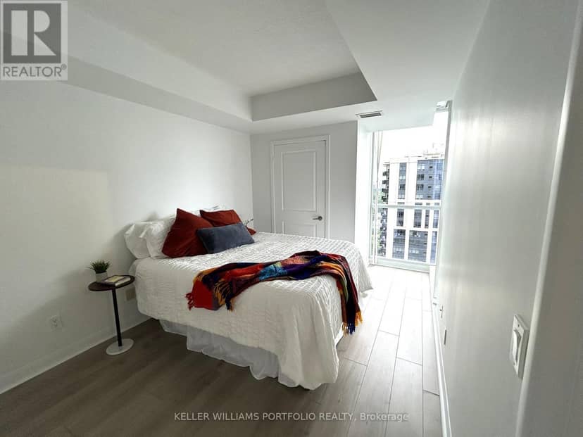 2801 - 4968 Yonge Street — photo 3 of 24