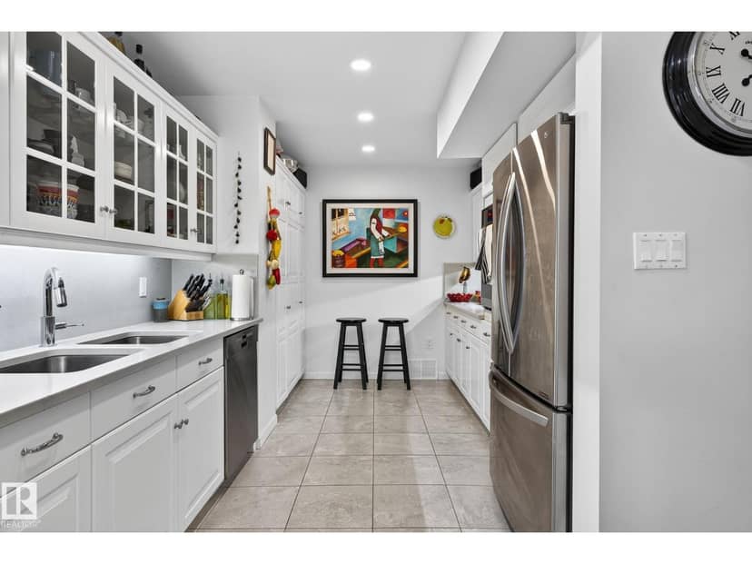 10235 134 ST NW NW — photo 30 of 40