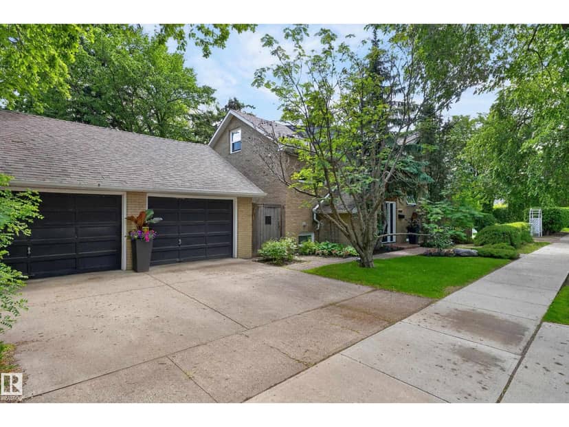 10235 134 ST NW NW, Edmonton, photo 2
