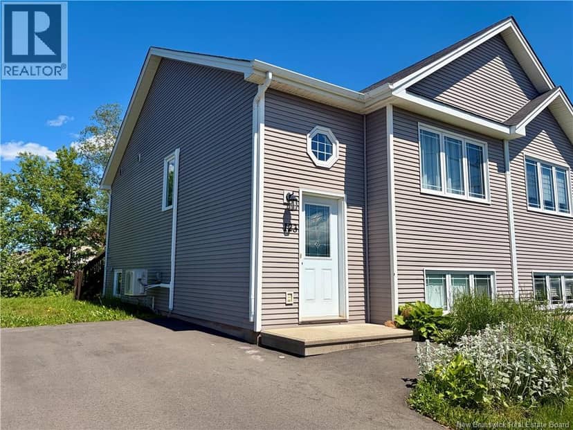 123 Gagnon Drive — photo 2 of 29
