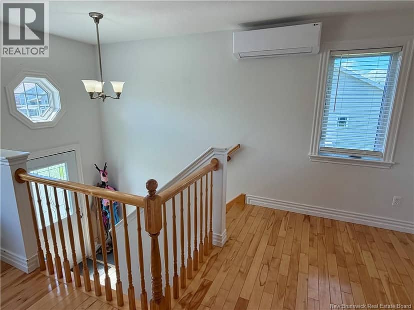 123 Gagnon Drive — photo 4 of 29