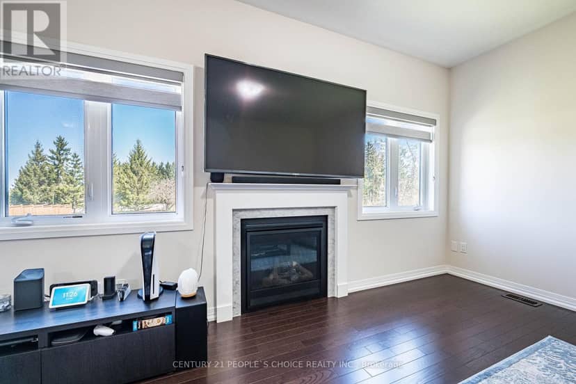 31 Rainey Drive — photo 17 of 40