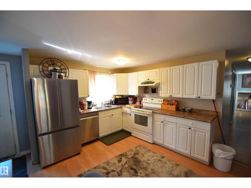 5414 54 street, St. Paul Town, photo 2