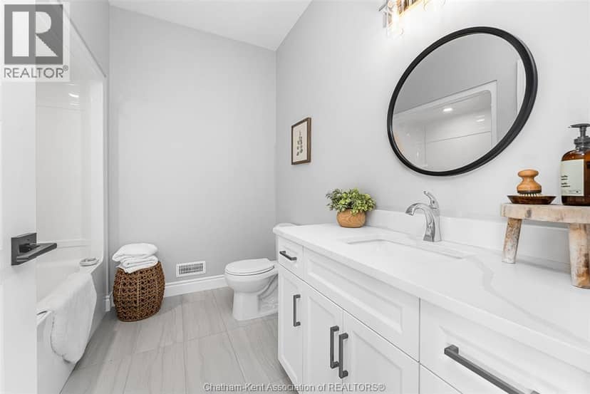 217 Worthington COURT — photo 23 of 31