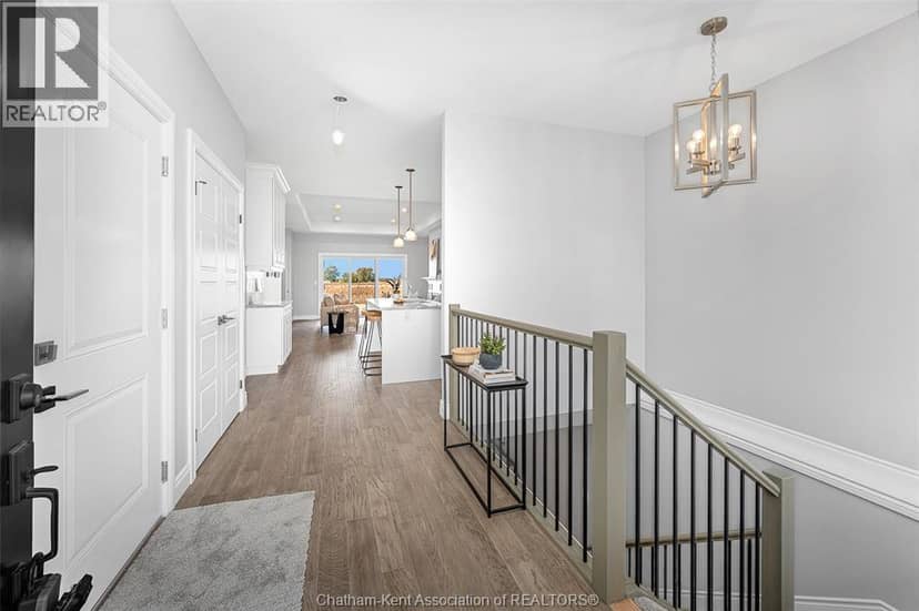 217 Worthington COURT — photo 5 of 31