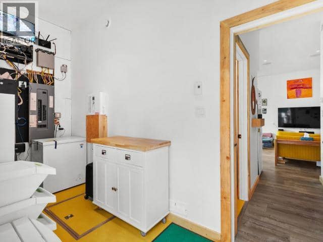 106 Spruce Street — photo 16 of 21