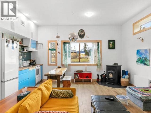 106 Spruce Street — photo 9 of 21