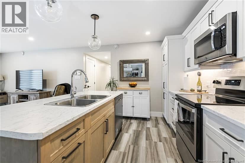 54 Donald Street — photo 33 of 40