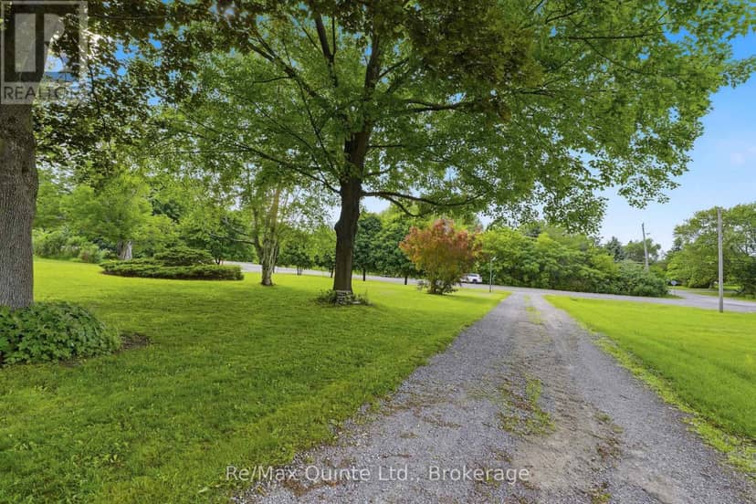 97C County Road 18, Prince Edward County, photo 3