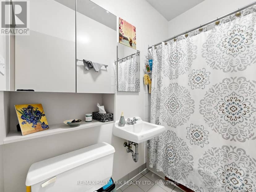 458 Markham Street — photo 14 of 40
