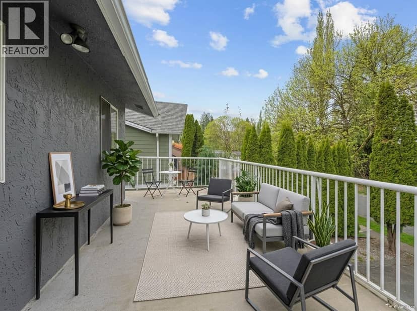 7942 LAKEFIELD DRIVE, Burnaby, photo 5