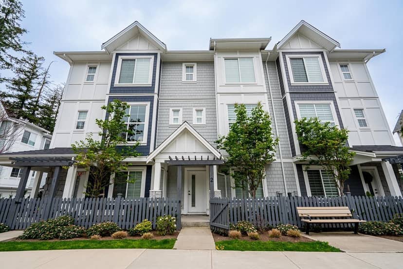 2 20321 80 AVENUE, Langley