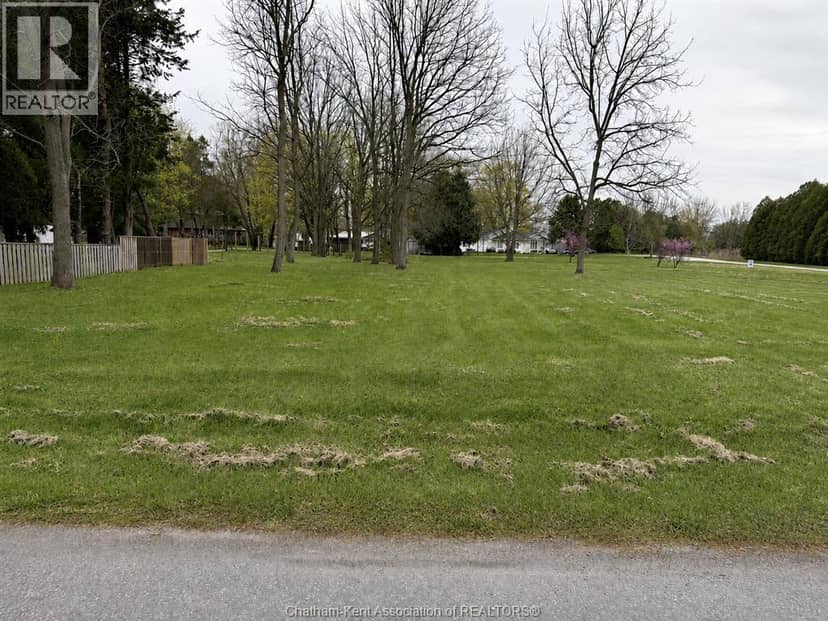 V/L Thomson AVENUE — photo 2 of 2