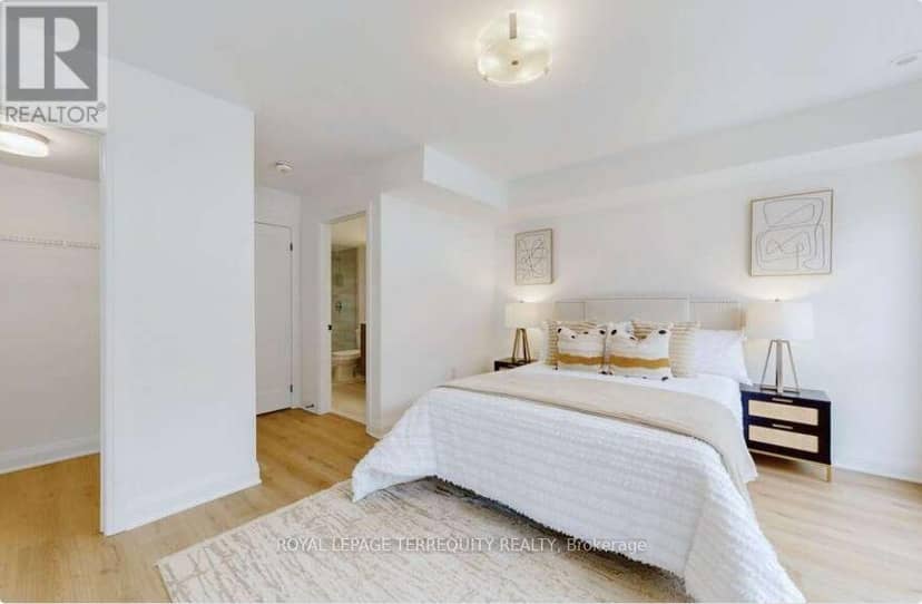 150 Alton Crescent — photo 17 of 34