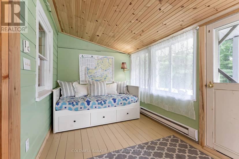 2625 Ardoch Road — photo 36 of 40