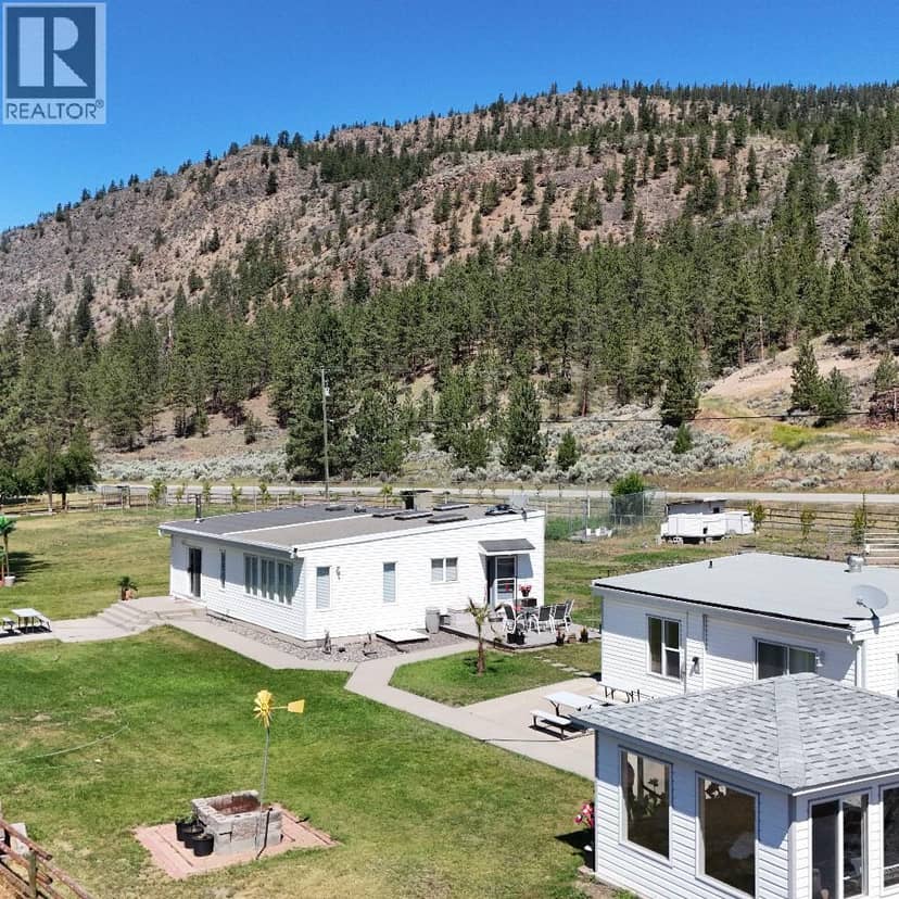 2224 Merritt Spences Bridge Hwy, Merritt, photo 3