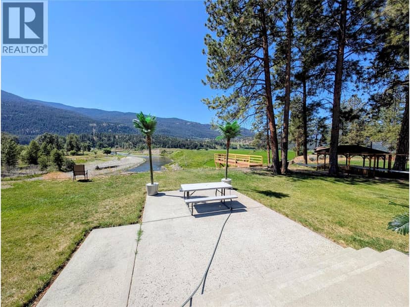 2224 Merritt Spences Bridge Hwy, Merritt, photo 4